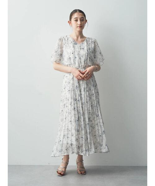 YECCA VECCA（イェッカヴェッカ） ワンピース ラインフラワー柄