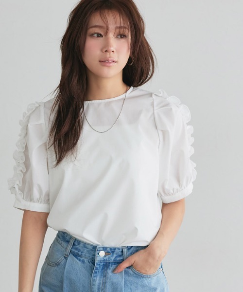 Pierrot（ピエロ） tシャツ 袖パールデザインフリルトップス