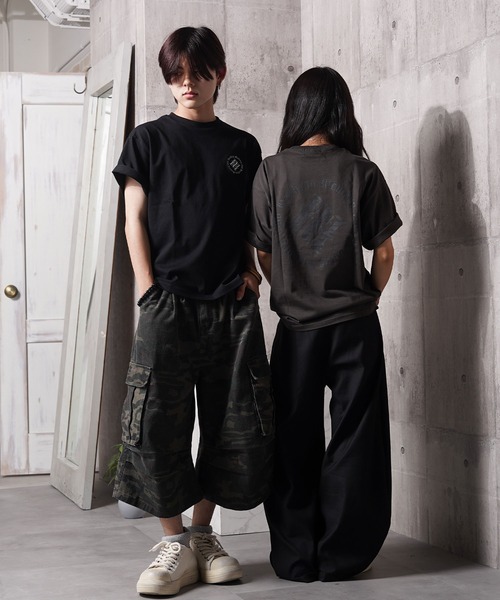 【IO着用モデル】ネイバーフッド オールドイングリッシュ ロゴ Tシャツ 黒M MEMORY tシャツ 「MEMORY」オールドイングリッシュ Mロゴ 半袖 Tシャツ