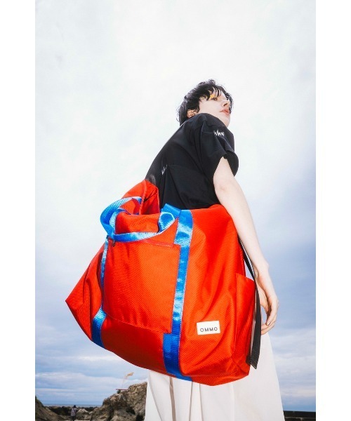 OMMO 新品ショルダーバッグ OMMO ショルダーバッグ バッグ BIG MESSENGER BAG レディース