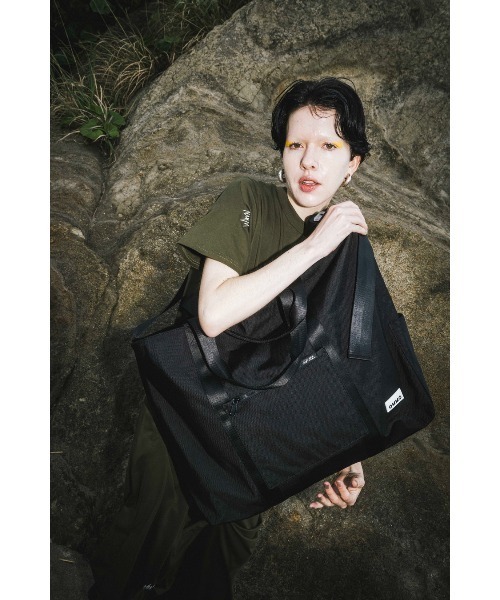 OMMO（オーエムエムオー） ショルダーバッグ バッグ BIG MESSENGER BAG