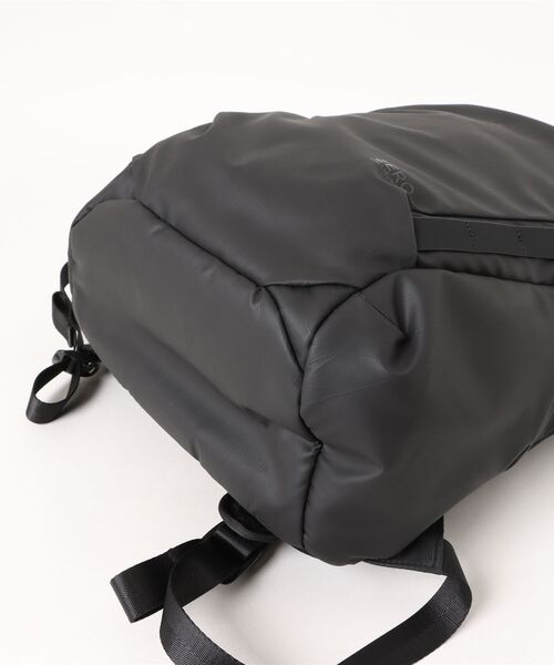 ZERO HALLIBURTON（ゼロハリバートン） デイバック リュック