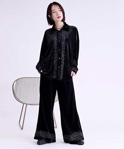 Ellno Loset（エルノロゼット） スラックス ベロア刺繍フレアパンツ