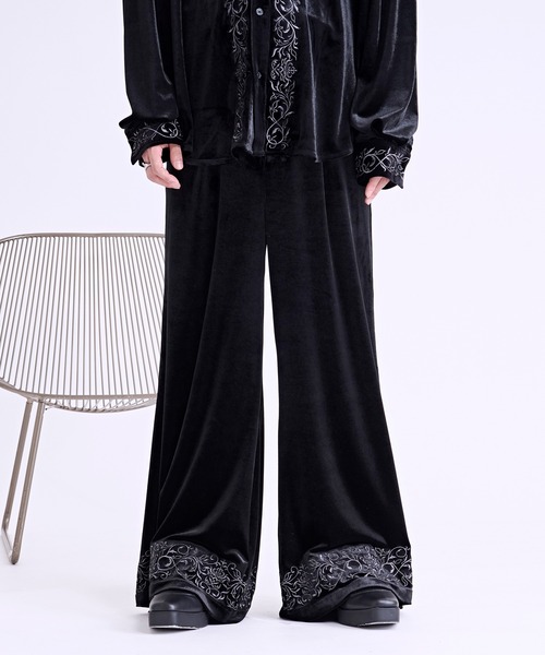 Ellno Loset（エルノロゼット） スラックス ベロア刺繍フレアパンツ