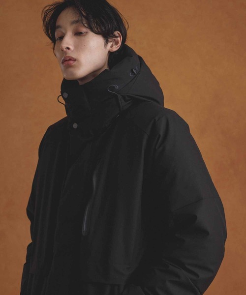 アダムエロペ　フード付き ブラック ダウンジャケット ADAM ET ROPE'（アダムエロペ） ダウンコート ダウンジャケット