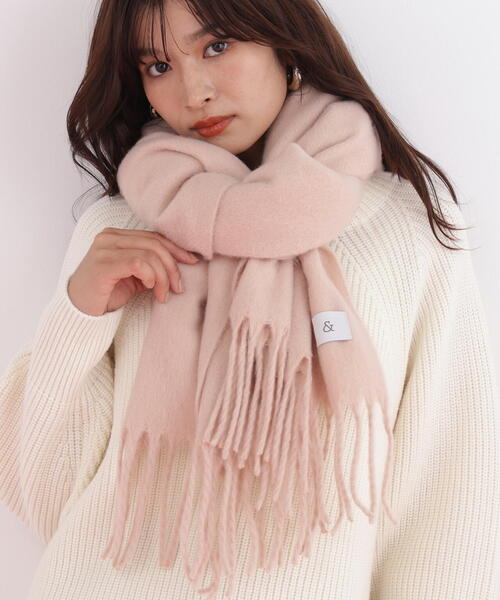 ピンキーアンドダイアン！大人気！マフラー付きジャケット ピンキーアンドダイアン！大人気！マフラー付きジャケット