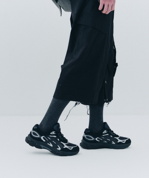 「ASICS」 ローカットスニーカー 5 ブラック メンズの画像