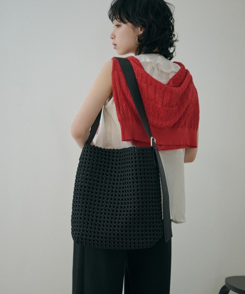 ショルダーバッグ バッグ leather belt mesh bucket shoulder bag