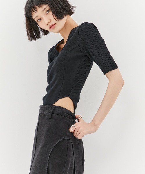 定価4.4万 新品 fetico STUDIOUS レースニットボディスーツ LACE KNIT BODYSUIT – FETICO Official Online Shop