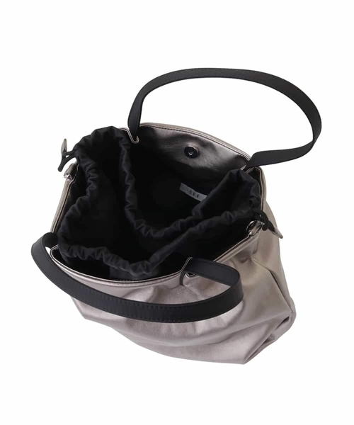 a.v.v トートバッグ フェイクレザートート レディース