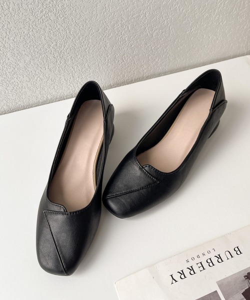 パンプス オールシーズン可愛く履けるデザインスクエアチャンキー