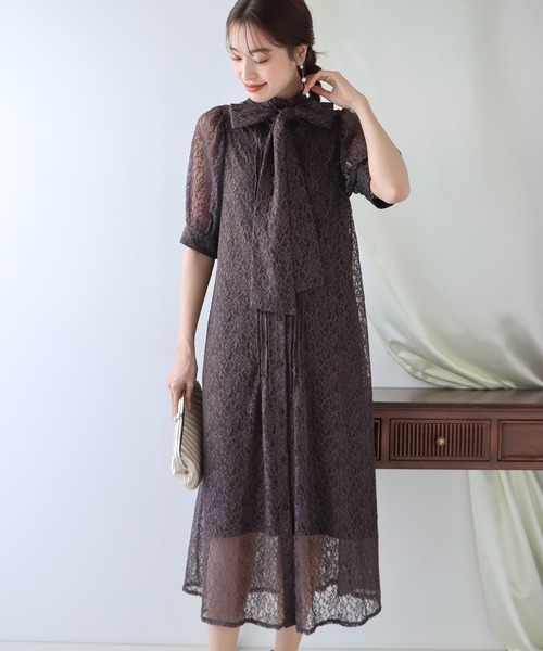 「BLUEEAST」 半袖ワンピース MEDIUM グレイッシュベージュ レディースの画像