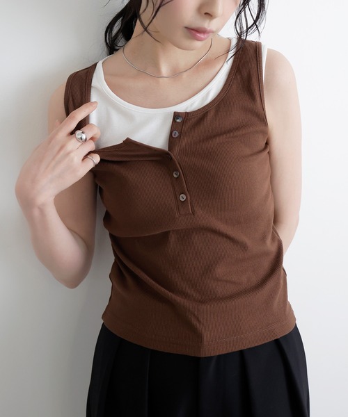 LIAN（リアン） タンクトップ ノースリーブ ヘンリーネックカップ付き