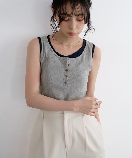 LIAN（リアン） タンクトップ ノースリーブ ヘンリーネックカップ付き