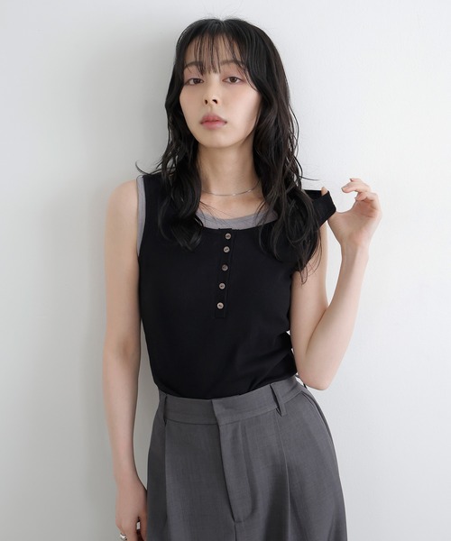 LIAN（リアン） タンクトップ ノースリーブ ヘンリーネックカップ付き