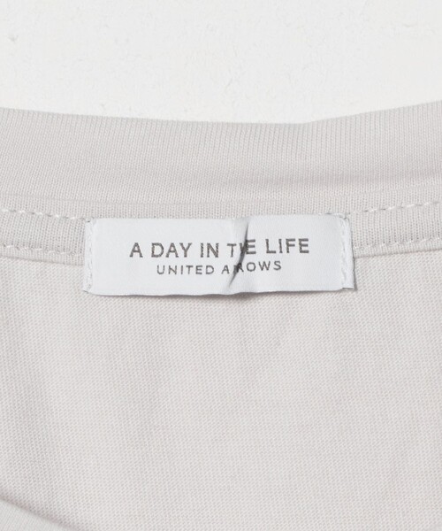 tシャツ エンボスキャミ＋Tシャツ ‐セットアイテム‐「A DAY IN THE LIFE」 レディースの画像