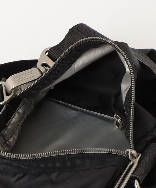 LeSportsac（レスポートサック） ショルダーバッグ FREE ブラック
