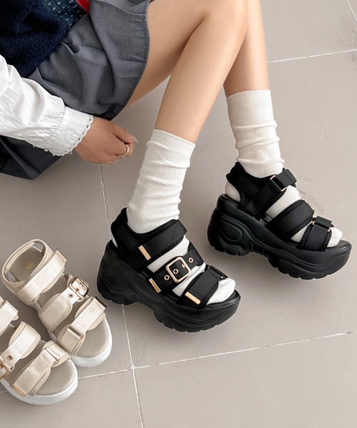 3色展開♥ゴールドバックルサンダル/追跡有 lus. サンダル ゴールドバックル厚底スポーツサンダル