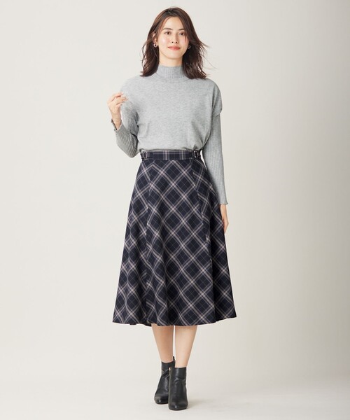 ANY SIS（エニィスィス） スカート 「洗える」ベルトポイントフレア