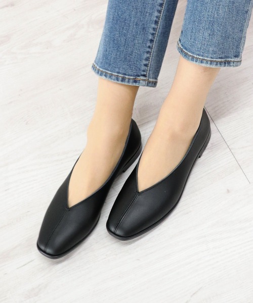 【美品】　Theory セオリー　Vカット　ポインテッドトゥ　パンプス　本革 MODE KAORI（モードカオリ） パンプス 「本革」Vカットシューズ/7124