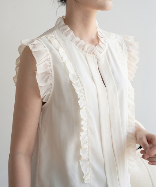 ブラウス シャツ 夏服にピッタリなフレンチスリーブ上品フリルブラウス