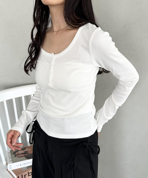 グラムリップス♡ヘンリーネックギャザーshirt Ada. tシャツ サイドギャザー レイヤード風 ヘンリーネック トップス