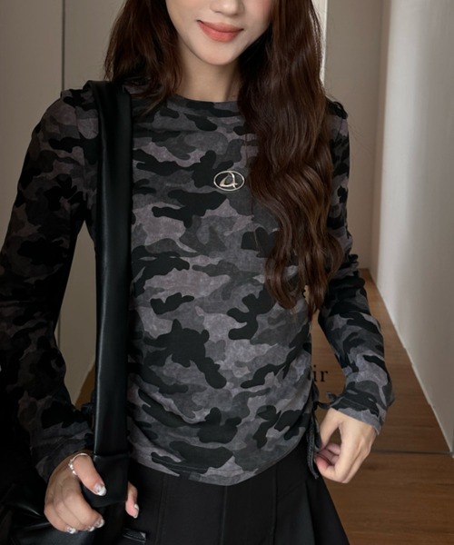 d.i.a.♡迷彩柄ロンパース Sibra tシャツ サイドドロスト／迷彩柄ロングスリーブトップス