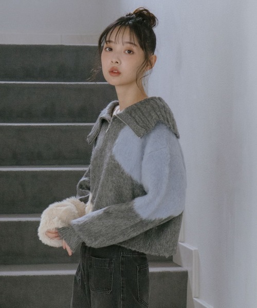 AD2010 archive ファーラインカーディガン ニット セーター archives（アルシーヴ）の「Wzipフェザーニットカーディガン