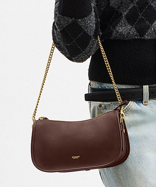 【美品】COACH コーチ スパンコール パーティーショルダーバッグ スパンコール バッグ Coach(コーチ) - ブランド通販のBUYMA