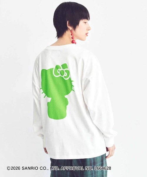 MEDE19F（メデジュウキュウ） tシャツ HELLO KITTY 背中に