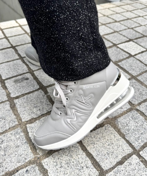 MK MICHEL KLEIN（エムケー ミッシェルクラン） スニーカー MK 軽量
