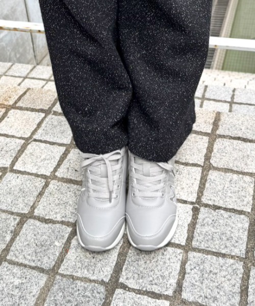 MK MICHEL KLEIN（エムケー ミッシェルクラン） スニーカー MK 軽量