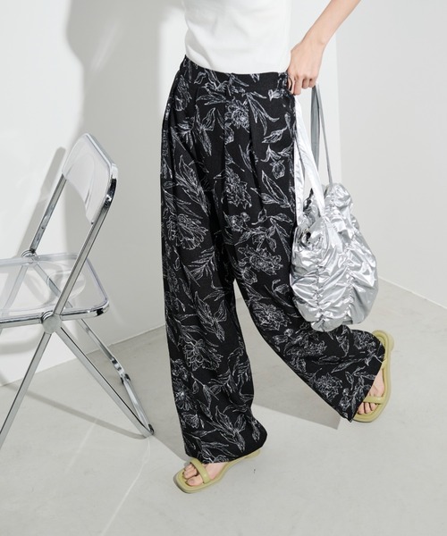 ビキ　花柄タックパンツ Shelly island パンツ 花柄タックパンツ レディース : ZOZOTOWN