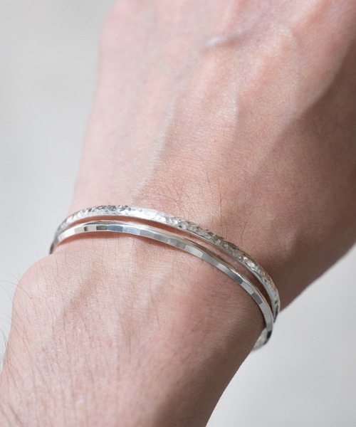 SENTI（センティ） ブレスレット センティ / HAMMERED FINE BANGLE SV