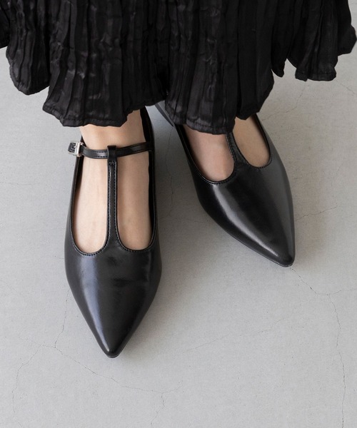menue（メヌエ） パンプス 華奢見え 細Tストラップ ポインテッドトゥ