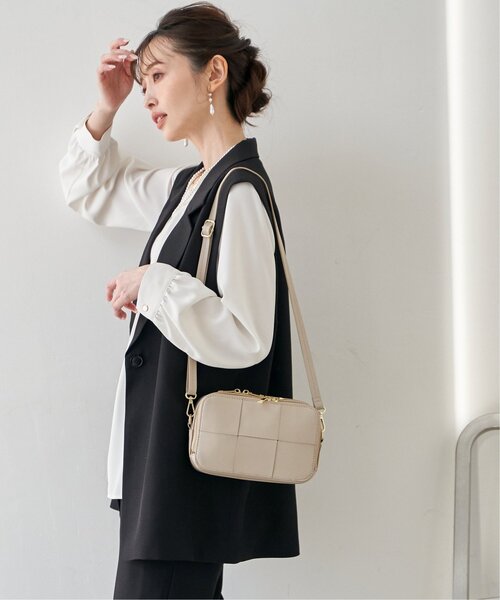 ciqueto ikkaののショルダーバック ciqueto ikkaののショルダーバック ナイロンツイルショルダーバッグ