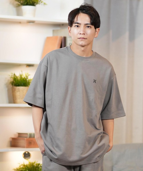 Hurley トライバル柄 シャツ メンズ ボディシェイパー スリミングシャツ メンズフェイクマッスルTシャツ 選べる複数のスタイル パッド入りエンハンサー 筋肉増強 Hurley ハーレー 半袖 Tシャツ メンズ トライバル柄 オーバーサイズ セットアップ対応 TRY TRIBAL ICON OVS SS TEE MCSS251065 ショート