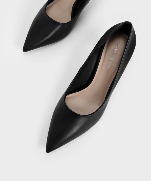 CHARLES & KEITH 新品　完売品　黒　パンプス CHARLES ＆ KEITH 「CHARLES & KEITH」 パンプス 23cm ブラック
