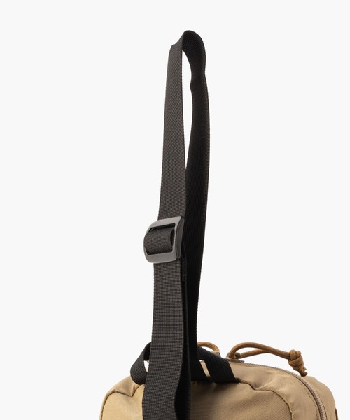 【美品】ブリーフィング　スリングウォーカー 生産終了】SLING WALKER（スリングウォーカー（ボディバッグ