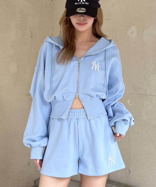 BACK TO THE FIELD セットアップ 「MLB」ZIPロゴフーディー