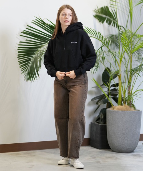 パーカー RVCA/ルーカ ショート丈パーカー バックプリント BE044-015 レディース RVCA パーカー RVCA/ルーカ ショート丈パーカー バックプリント