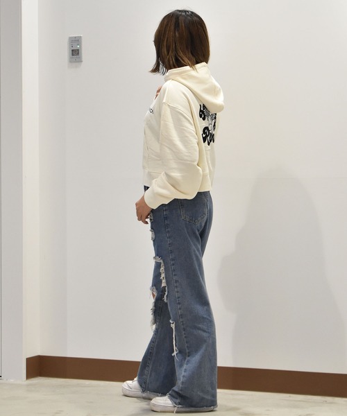 パーカー RVCA/ルーカ ショート丈パーカー バックプリント BE044-015 レディース RVCA パーカー RVCA/ルーカ ショート丈パーカー バックプリント