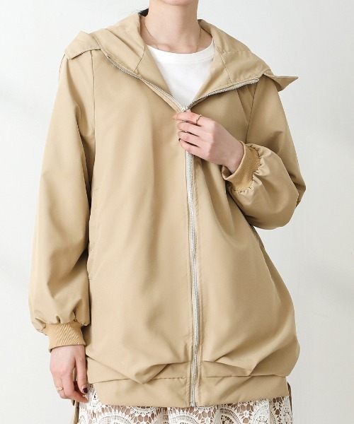 マウンテンパーカー ウインドブレーカー 春にさっと羽織れる／お尻