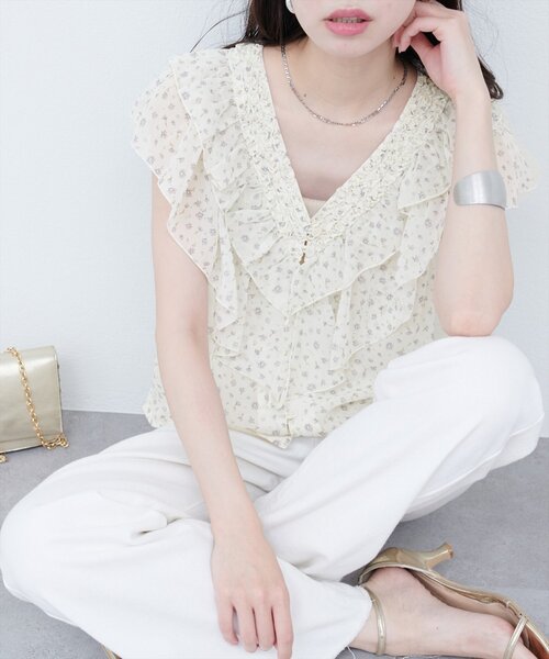 フリルVネックブラウス natural couture ブラウス シャツ フリルVネックブラウス