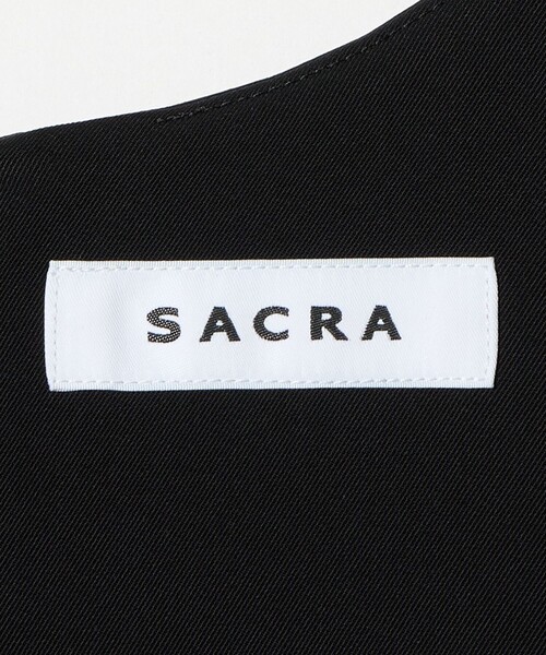 SACRA（サクラ） ワンピース 「SACRA」レザーライク Uネック