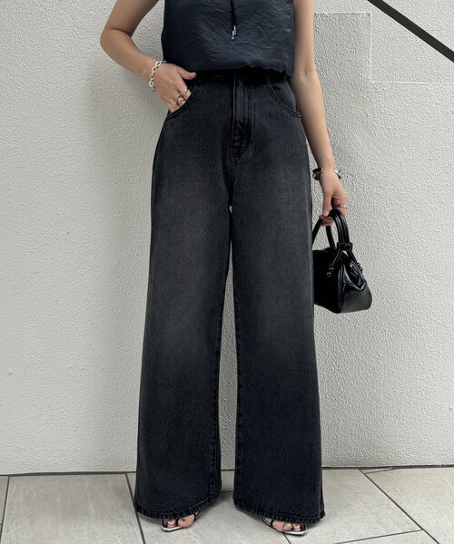 「COLLAGE GALLARDAGALANTE」 「Q.anos」デニムパンツ 1 ブラック レディースの画像