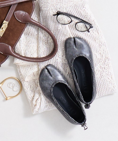 PAES（ペイズ） バレエシューズ パンプス ヴィンテージ加工 LEATHER
