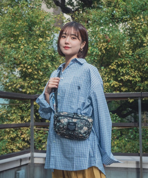 KiU（キウ） ショルダーバッグ バッグ 300D フロントポケット