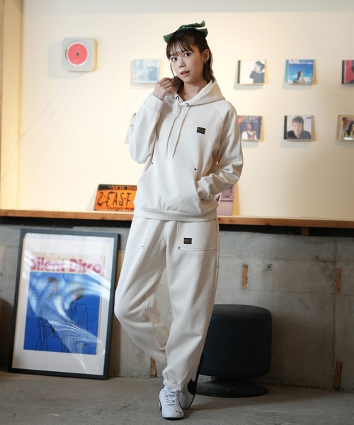 パーカー RVCA/ルーカ ワンポイントパーカー セットアップ対応 BE044-016 レディース RVCA パーカー RVCA/ルーカ ワンポイントパーカー セットアップ