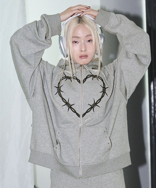 Heart Tattoo パーカー Heart Stitch Studded Hoodie / ハートステッチ